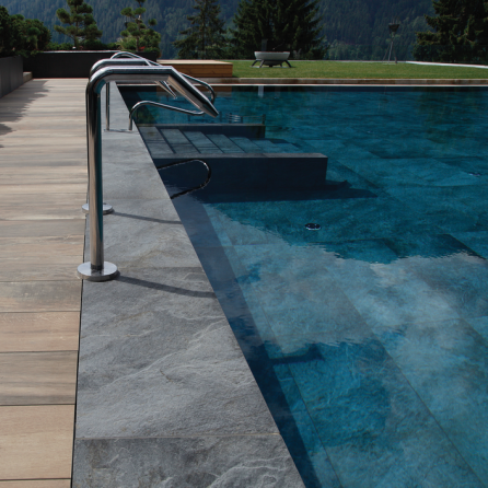 Uteklinker Grotta Silver Black